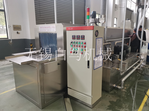 國茂通過式清洗機(jī)